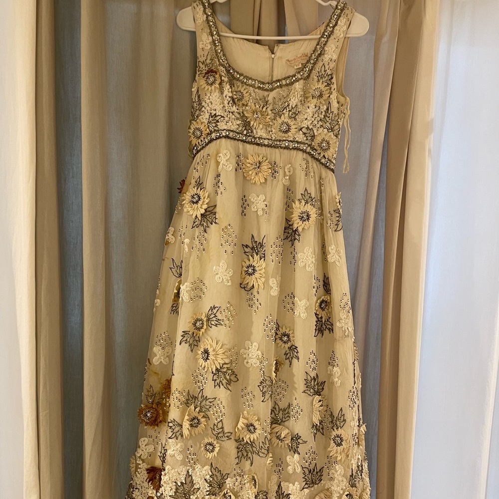 Gorgeous Vintage Victoria Royal Ltd beaded dress!
